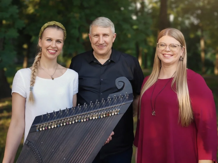 LAV Trio
